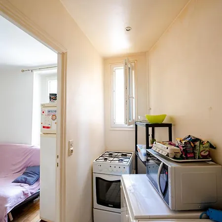 Apartment Bright Apt Near The Batignolles